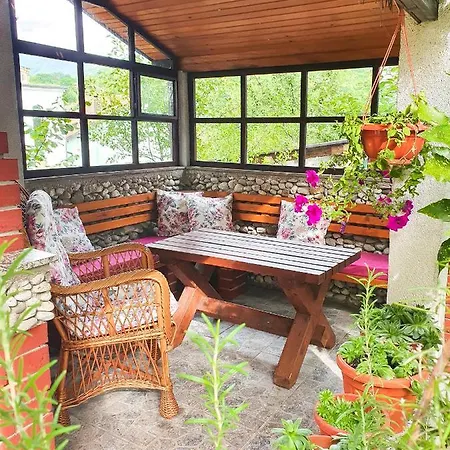 Spago Oasis Apartment